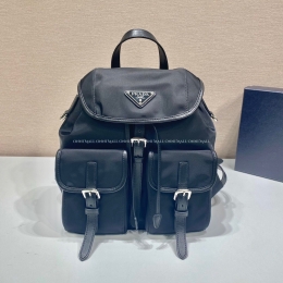 프라다 백팩 (24cm)