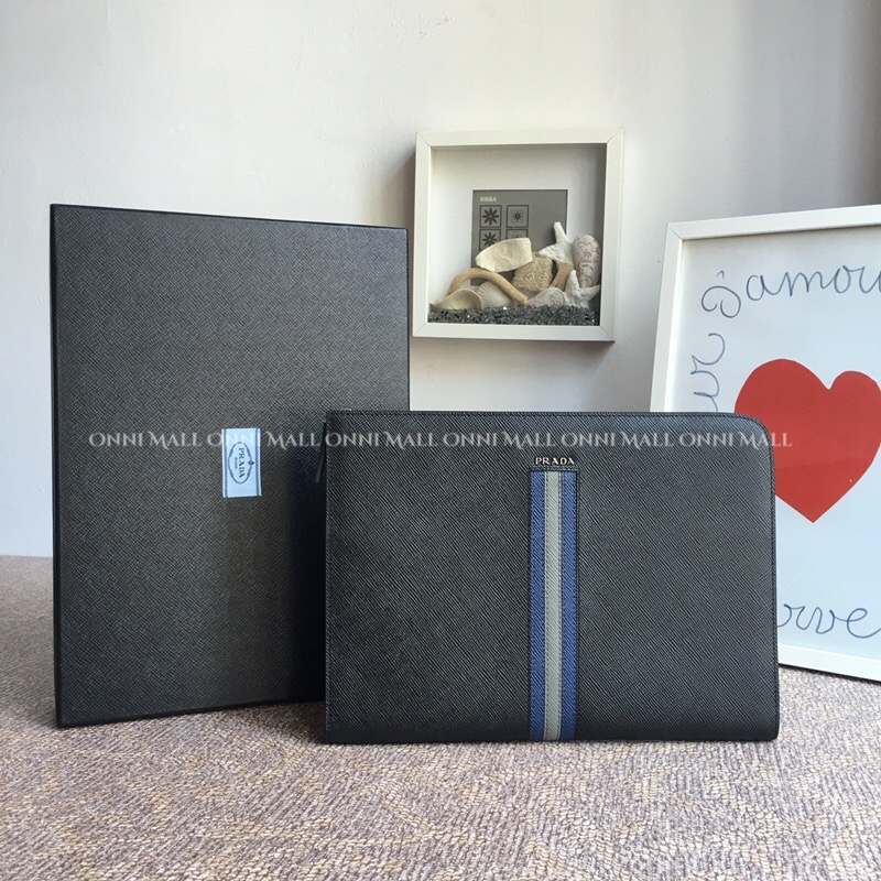 프라다 클러치 (33cm)