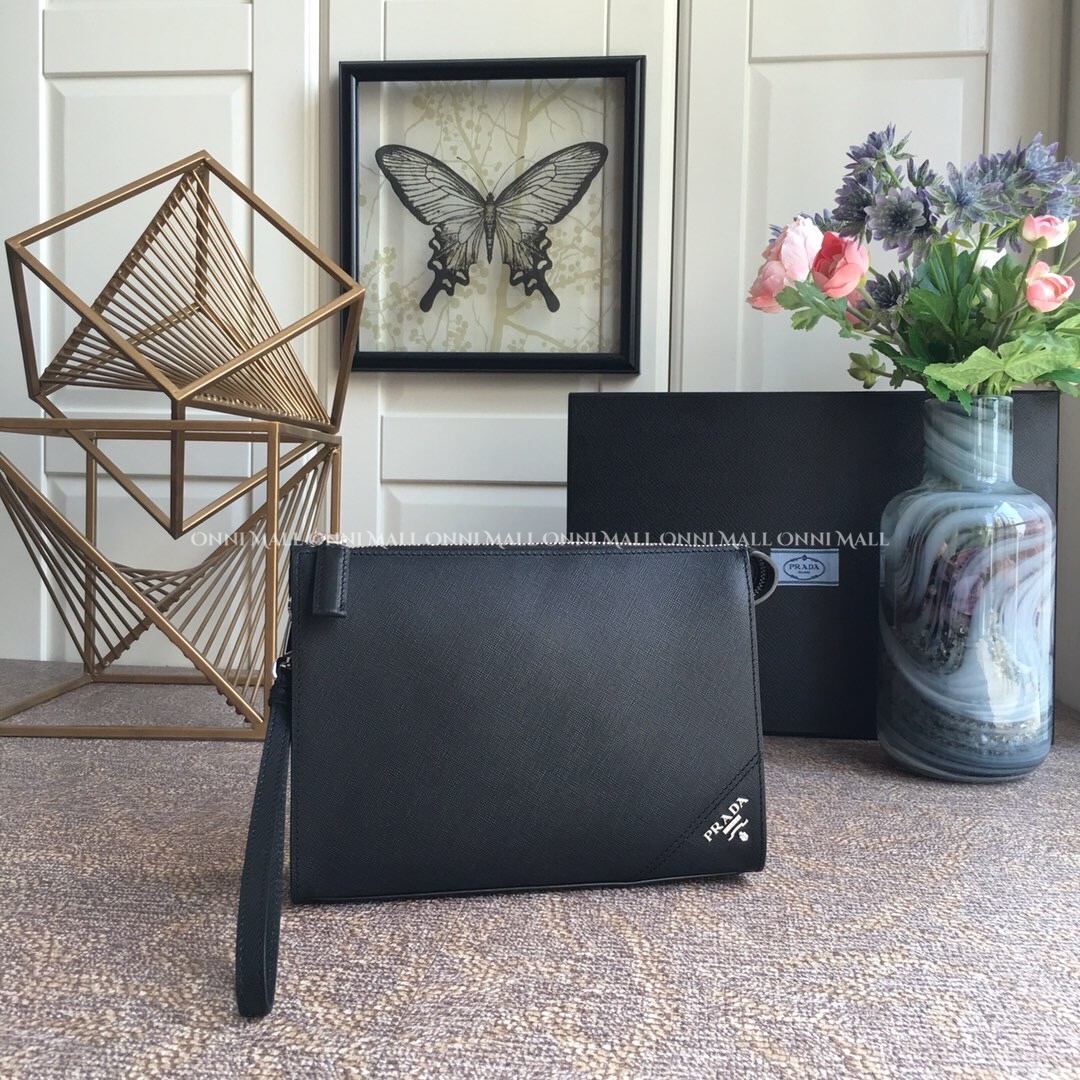 프라다 클러치 (24cm)