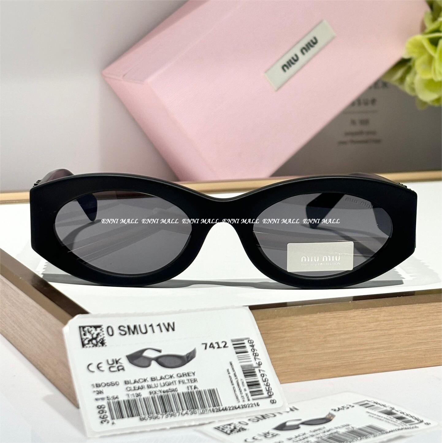 미우미우 선글라스 SMU11W