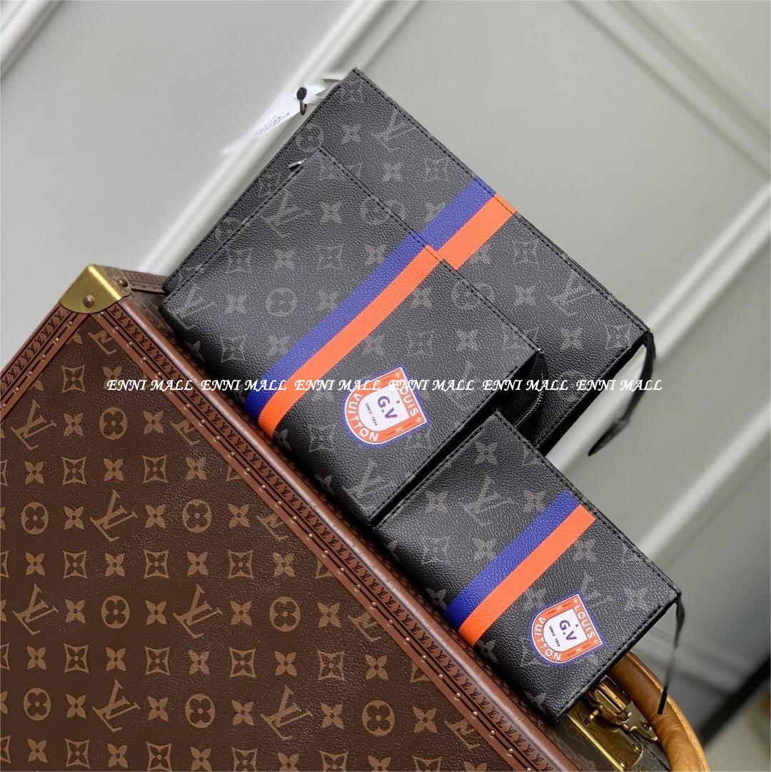 루이비통 클러치