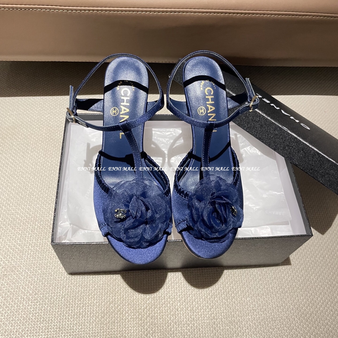 샤넬 샌들 (8cm)