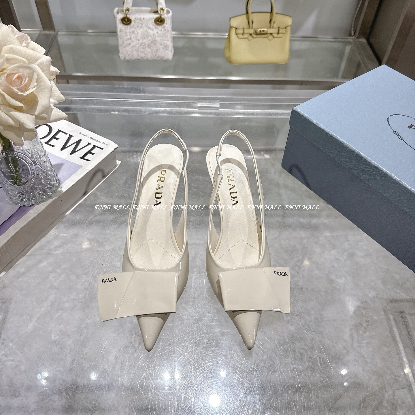 프라다 슬링백 (7.5cm)