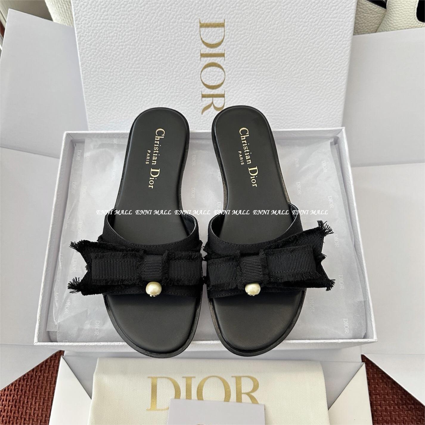 디올 슬리퍼