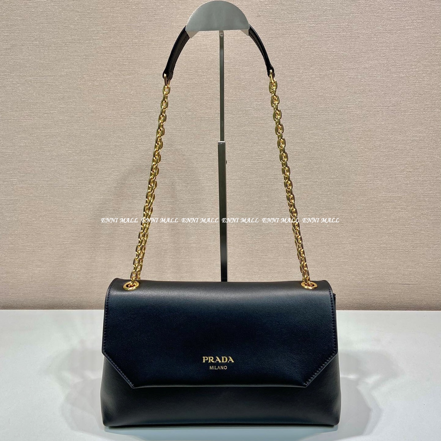 프라다체인백 (29cm)