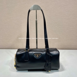 프라다 숄더백 (29cm)