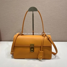 프라다 숄더백 (28cm)