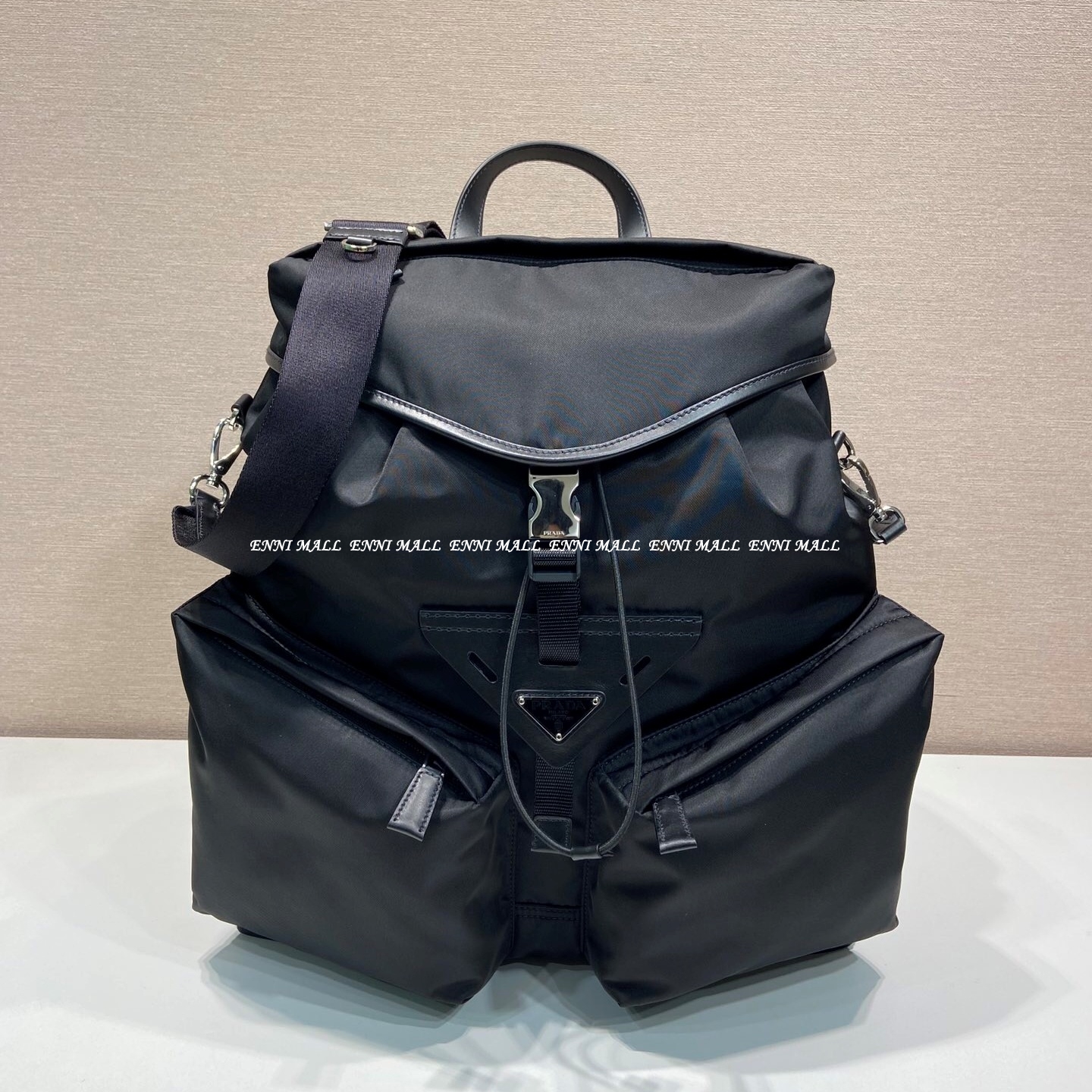 프라다 백팩 (38cm)