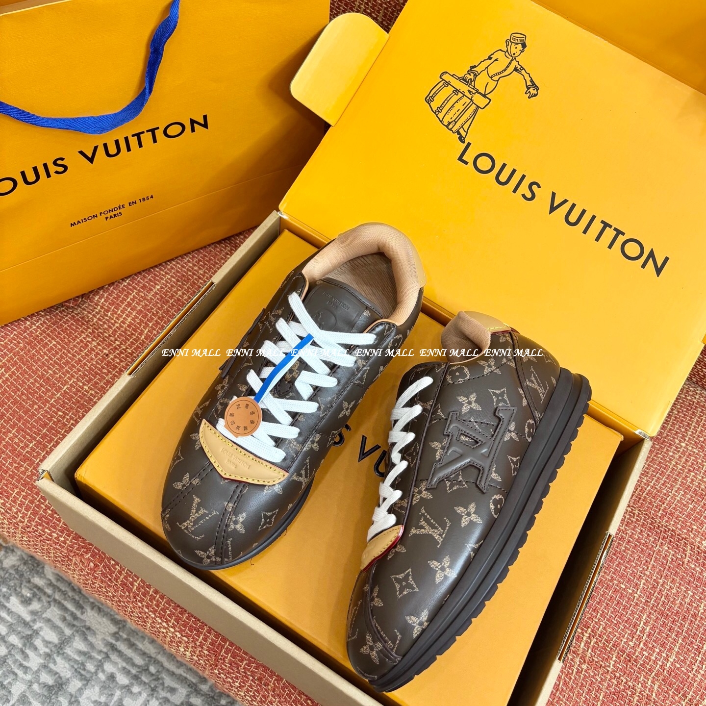 루이비통 스니커즈