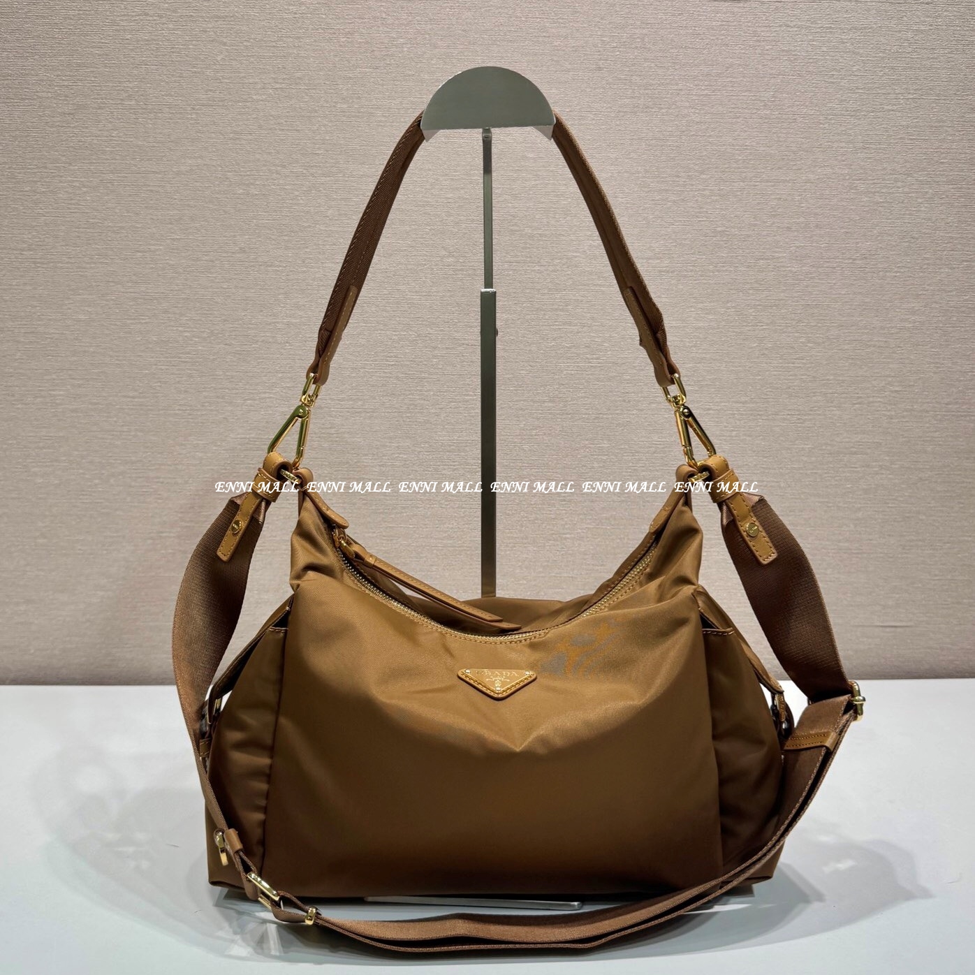 프라다 숄더백 (32cm)