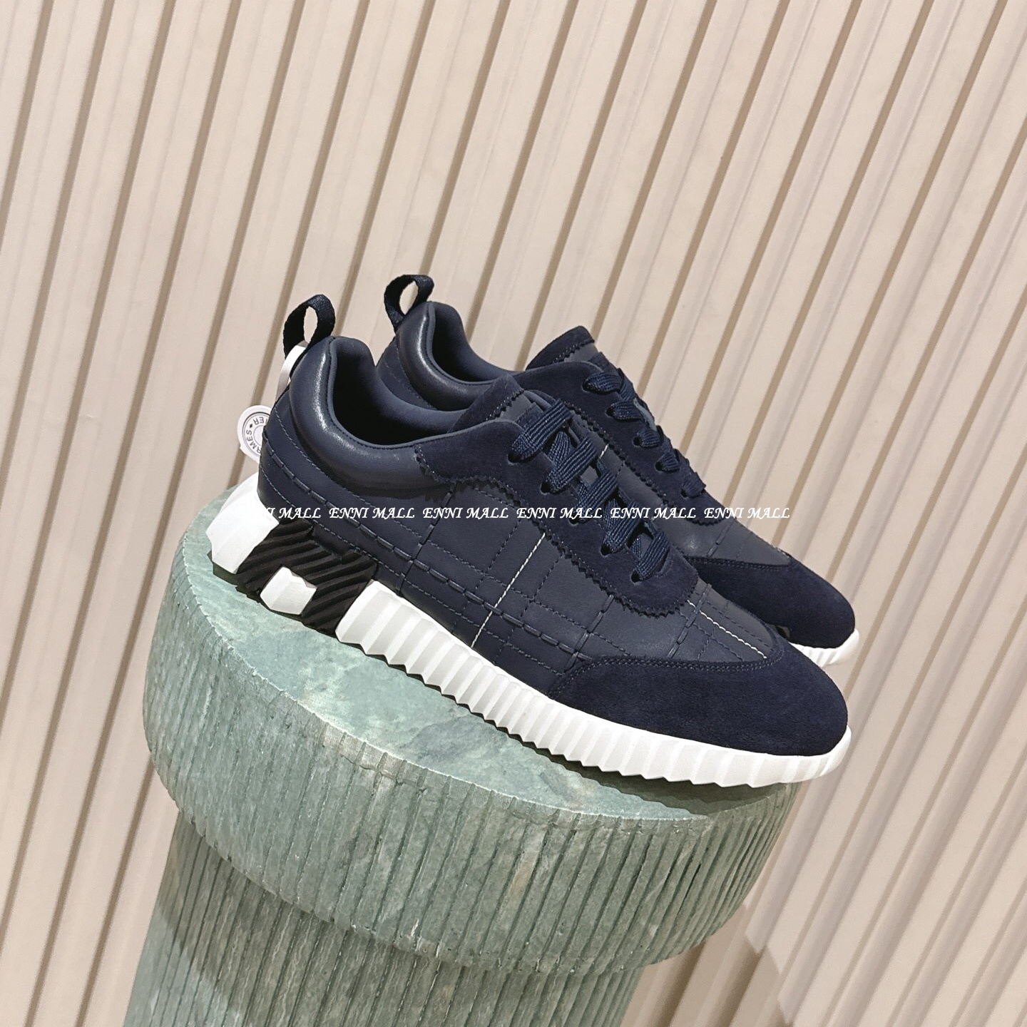 에르메스 스니커즈