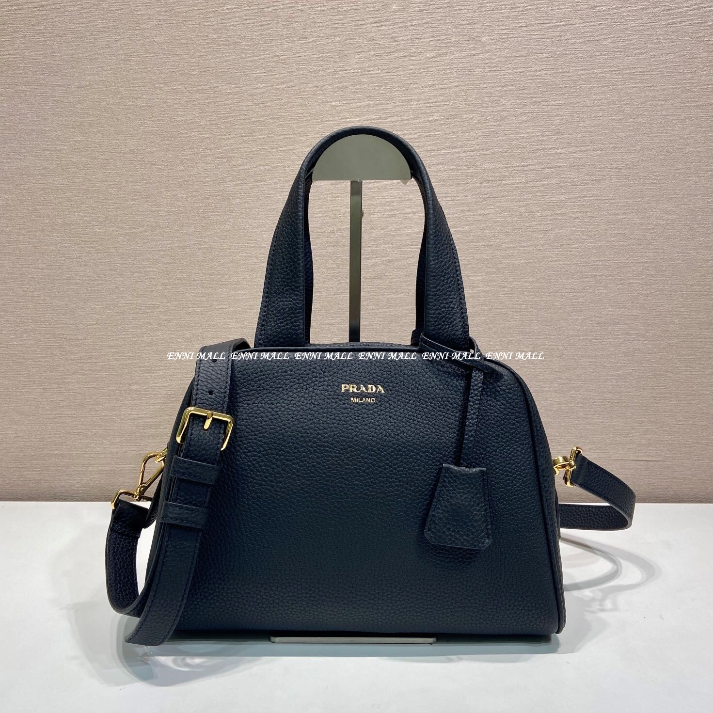 프라다 숄더백 (28cm)