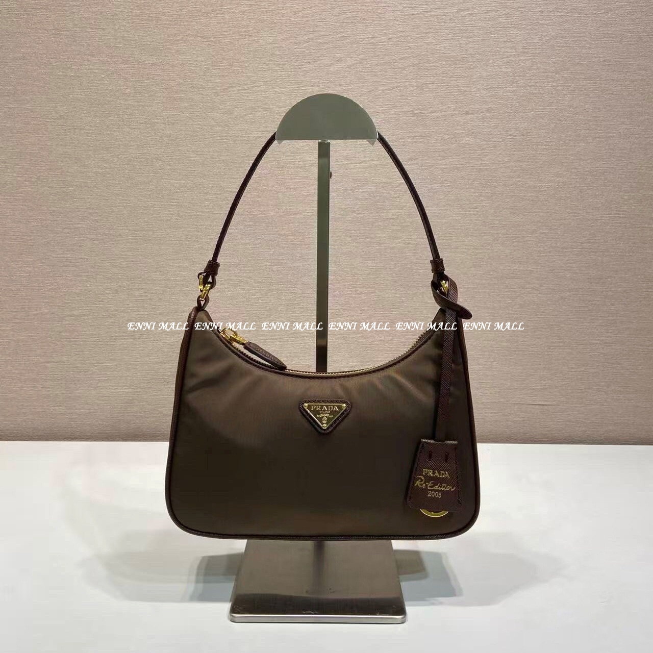 프라다 호보백 (22cm)