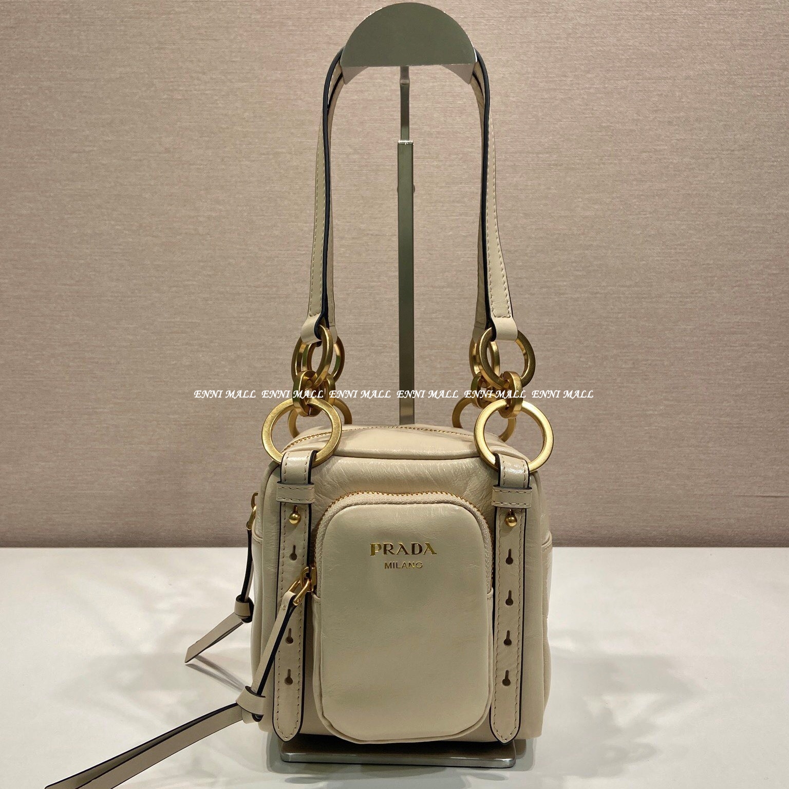 프라다 메신저백 (14cm)