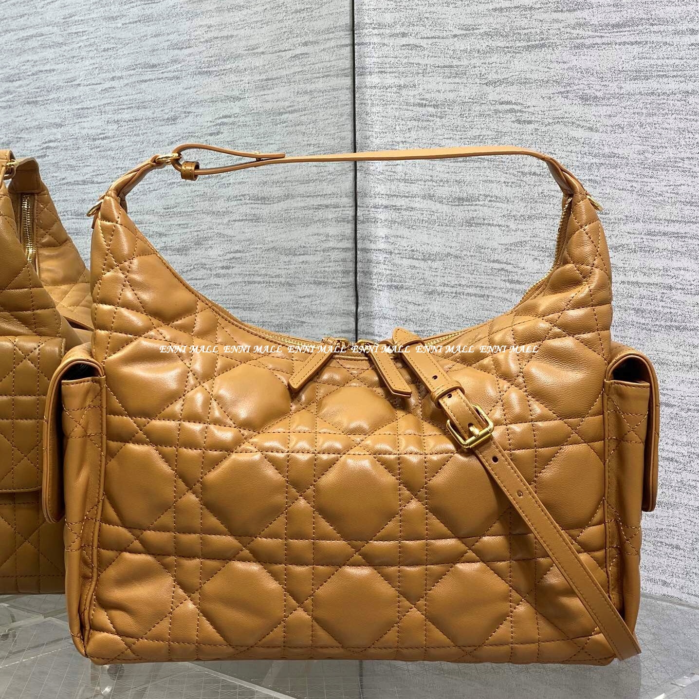 디올 디드림백 (33cm)